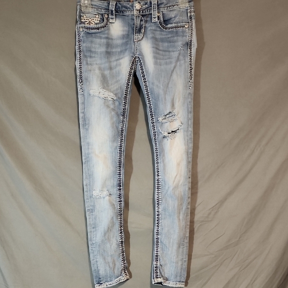 Rock Revival Women's Light Blue Skinny Jeans - Picture 4 of 13